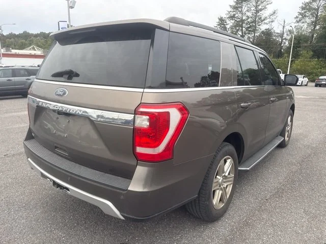 Used 2018 Gray Ford XLT image 5
