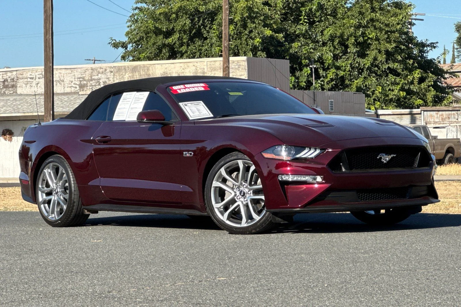 Used 2018 Royal Crimson Metallic Tinted Clearcoat Ford GT Premium image 14