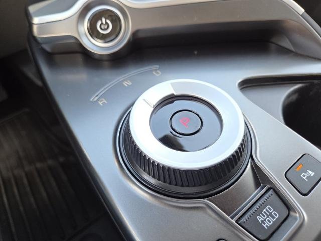 Used 2024 Glacier Kia  image 33