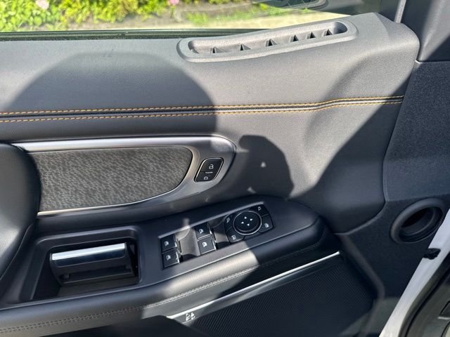 New 2026 White Ford Tremor image 19