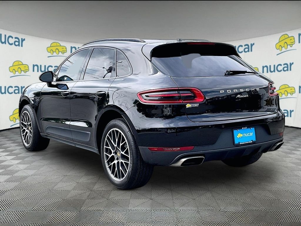 Used 2018 Black Porsche Base image 4