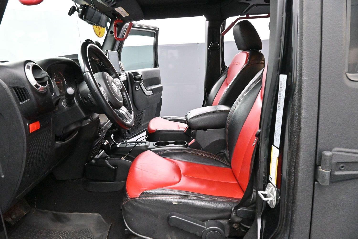 2017 Jeep Wrangler Unlimited Rubicon - Photo 13