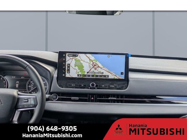Used 2025 Gray Mitsubishi SE image 19