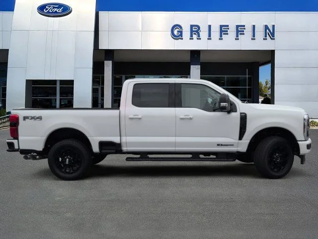New 2026 Star White Metallic Tri-Coat Ford F-250® Lariat® image 3