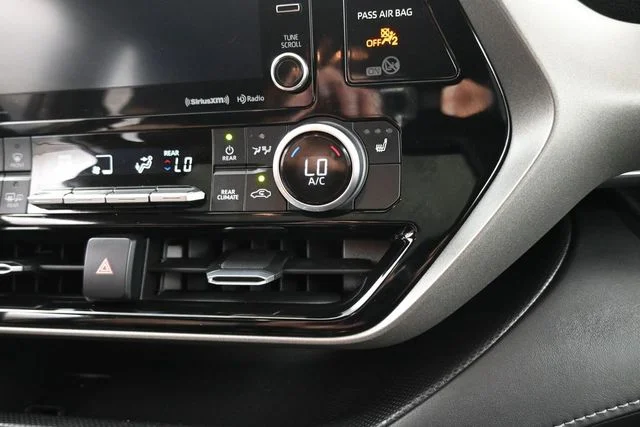 Used 2021 Black Toyota XLE image 39
