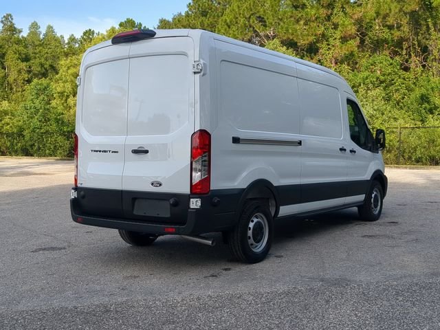 New 2026 Oxford White Ford Cargo Van image 102