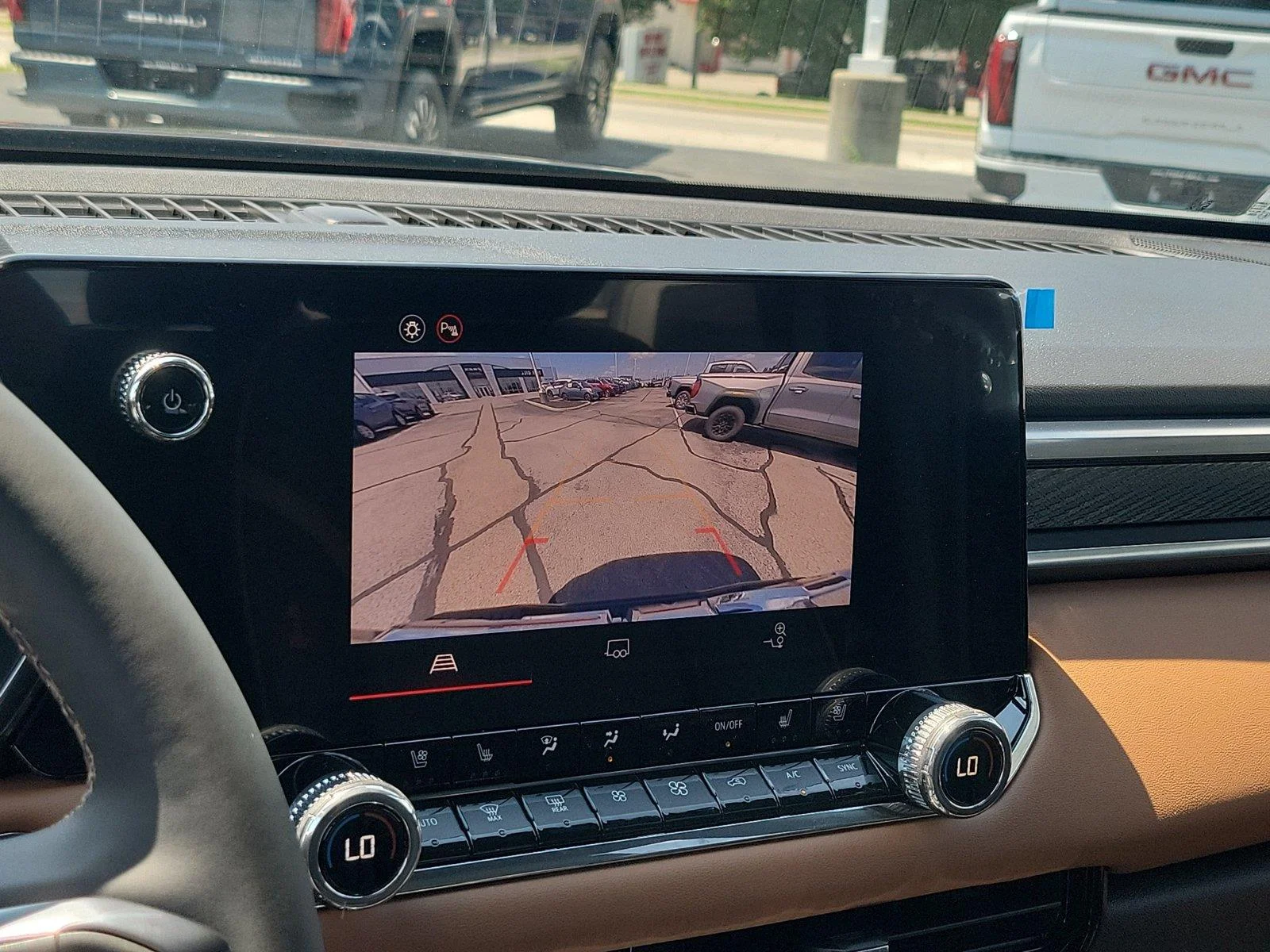 2026 GMC Canyon AT4 - Photo 30