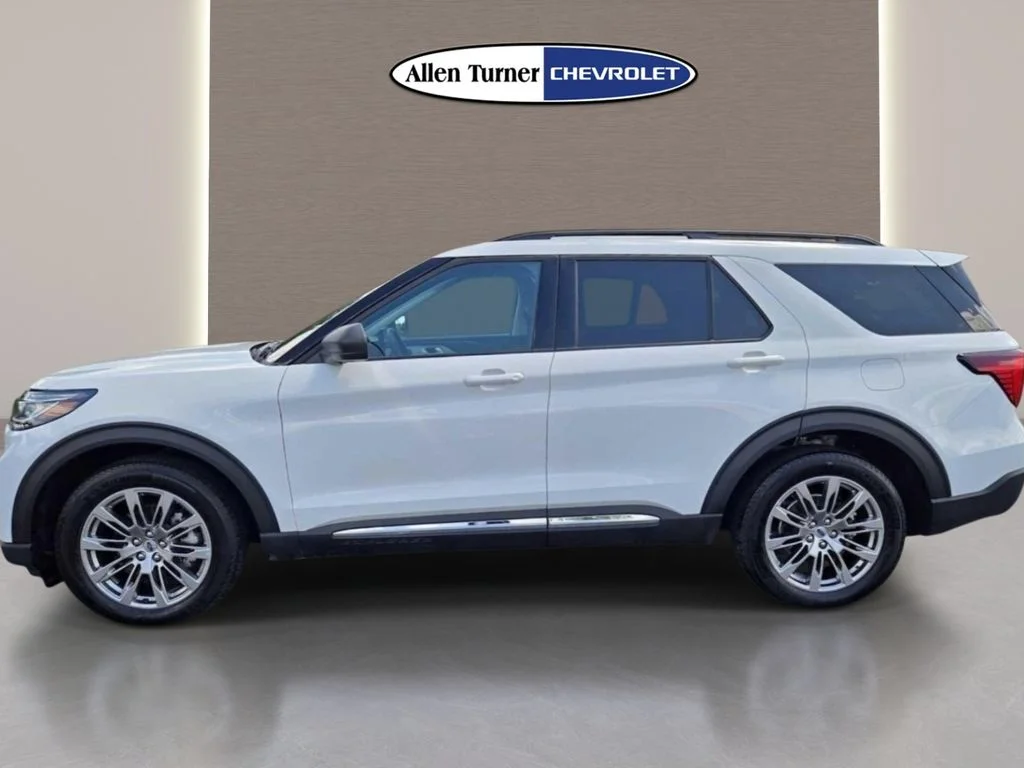 2025 Ford Explorer Active - Photo 10