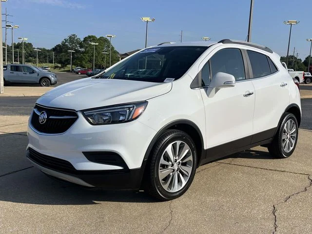 Used 2017 White Buick Preferred image 7
