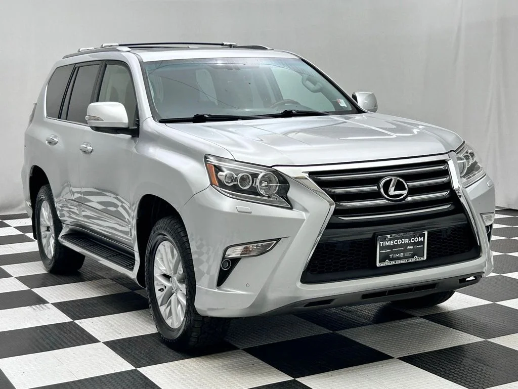 Used 2016 Silver Lexus 460 image 2