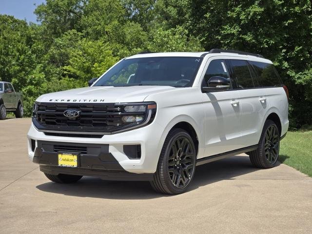 New 2026 Star White Metallic Tri-Coat Ford Platinum® image 24