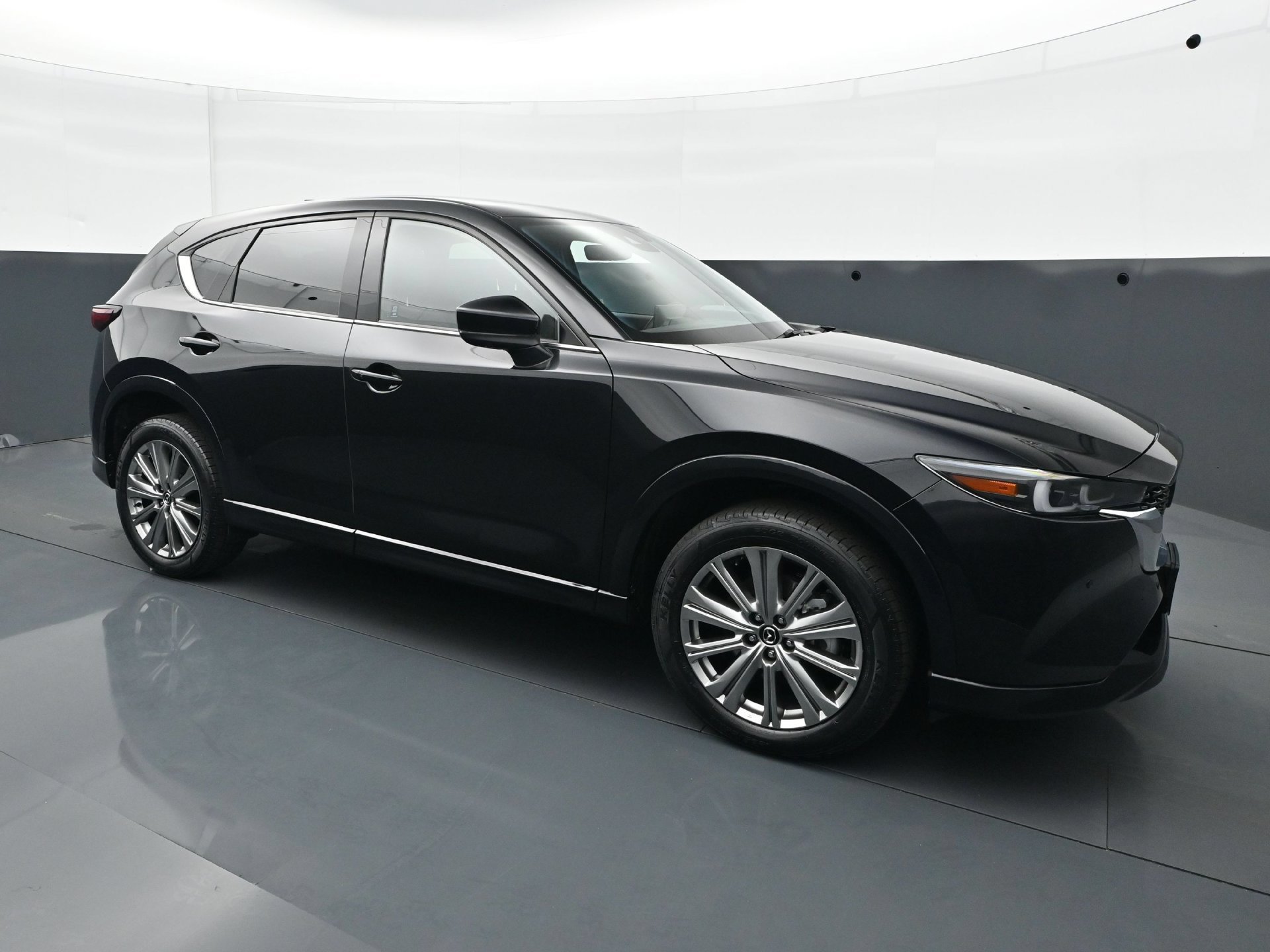 Used 2023 Jet Black Mica Mazda 2.5 Turbo Signature image 10
