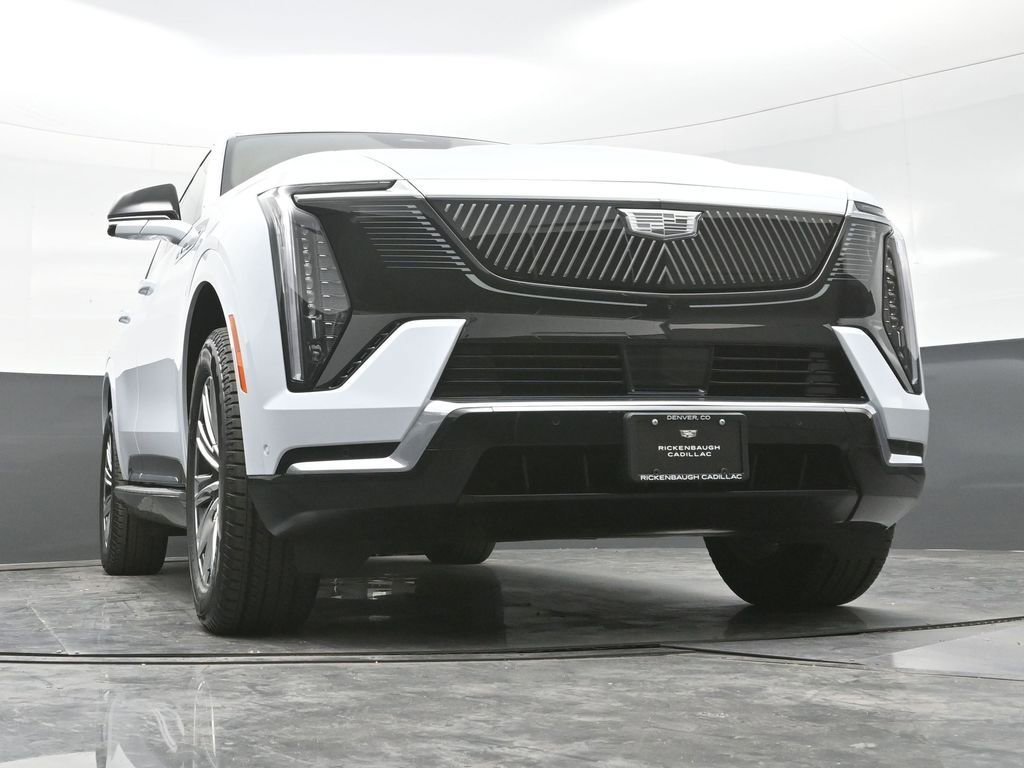 New 2026 Vibrant White Tricoat Cadillac Luxury image 9