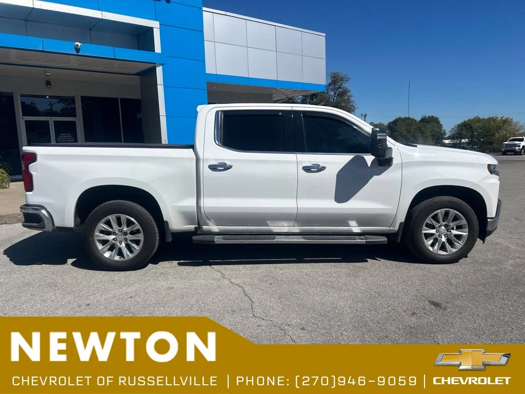 Used 2021 Summit White Chevrolet LTZ image 15