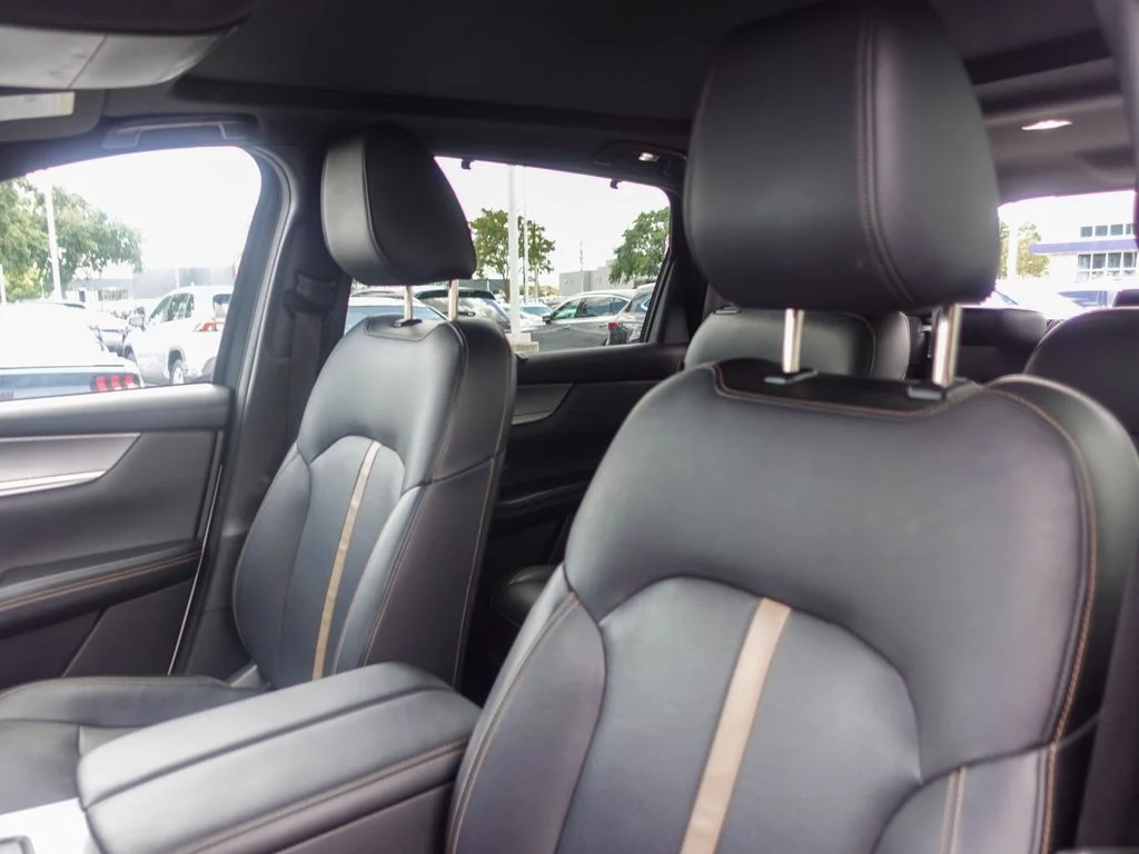 Used 2024 White Mazda Premium Plus image 21