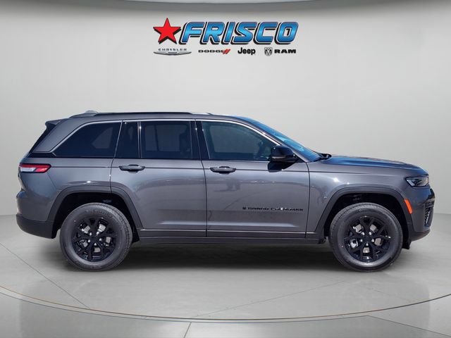New 2026 Baltic Gray Metallic Clear-Coat Exterior Paint Jeep Altitude image 8