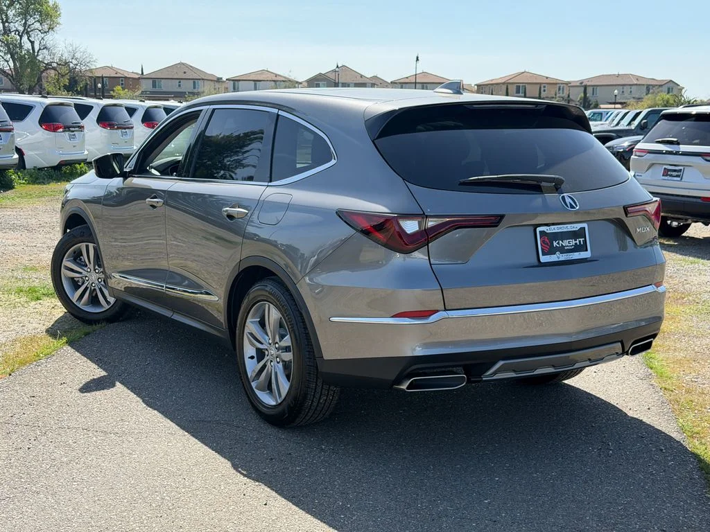 New 2026 Liquid Carbon Metallic Acura Base image 9