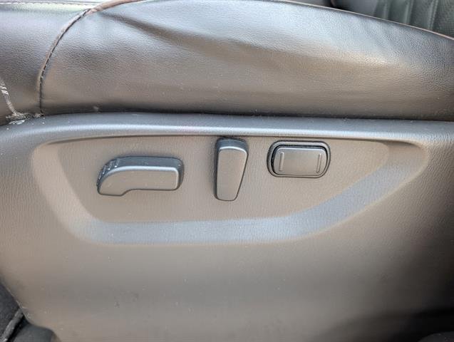 Used 2024 Hermosa Blue Pearl Nissan Platinum image 16