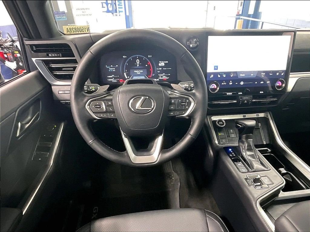 Used 2024 Silver Lexus 550 Premium+ image 18