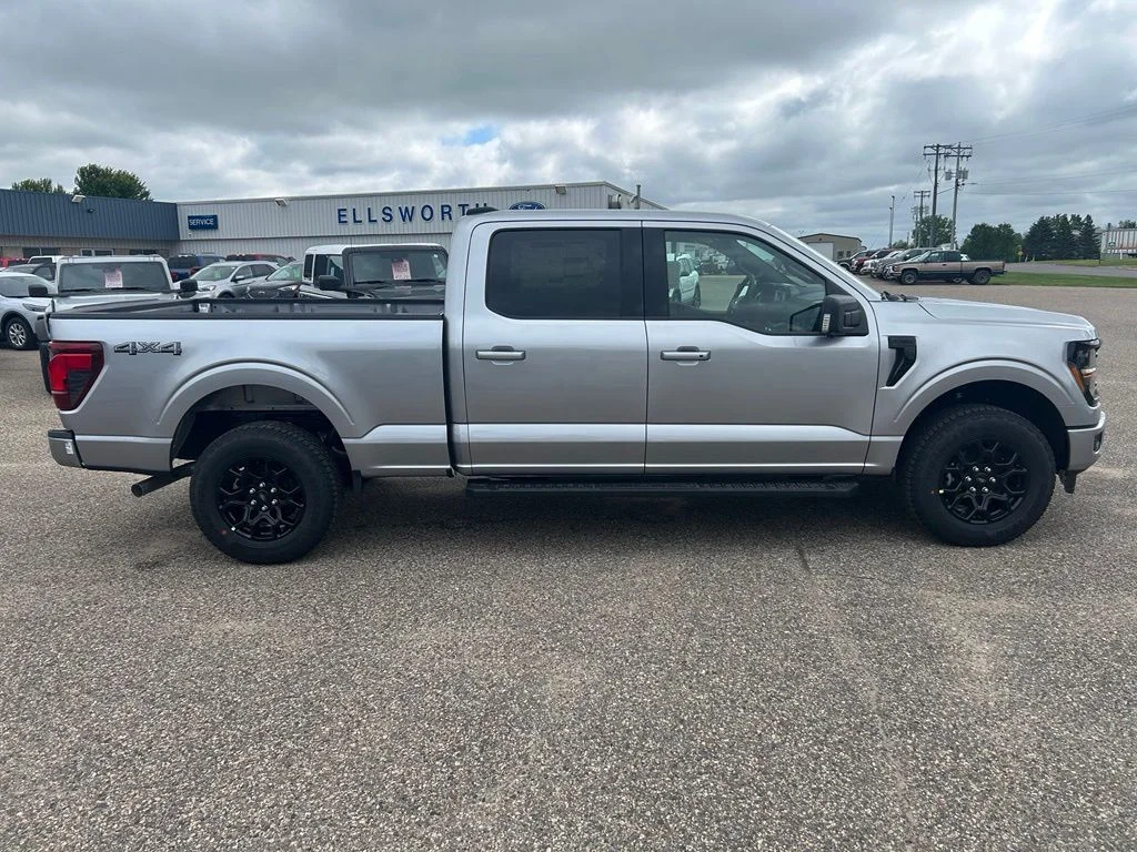 New 2026 Iconic Silver Metallic Ford XLT image 8