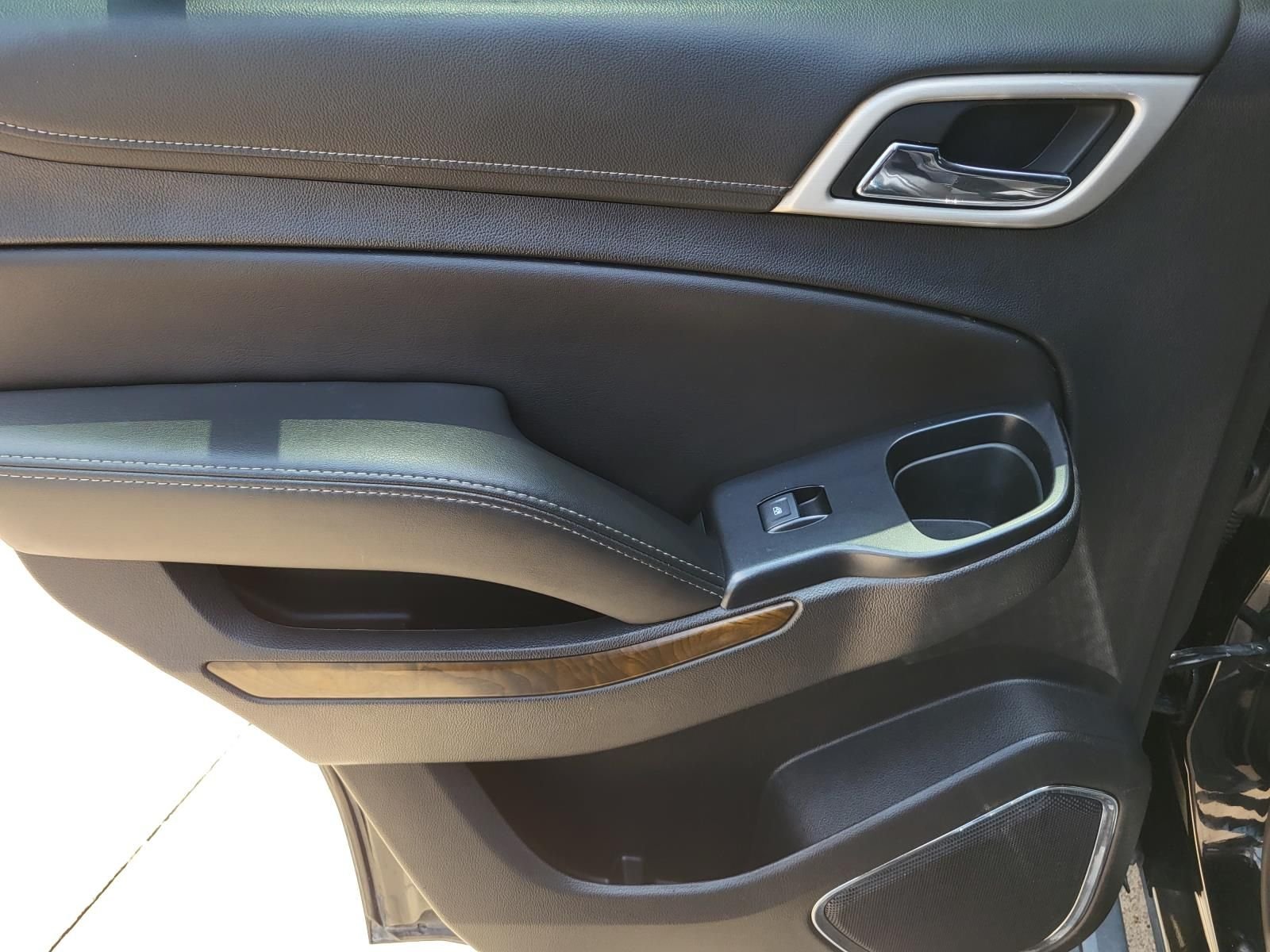 Used 2019 Onyx Black GMC Denali image 12