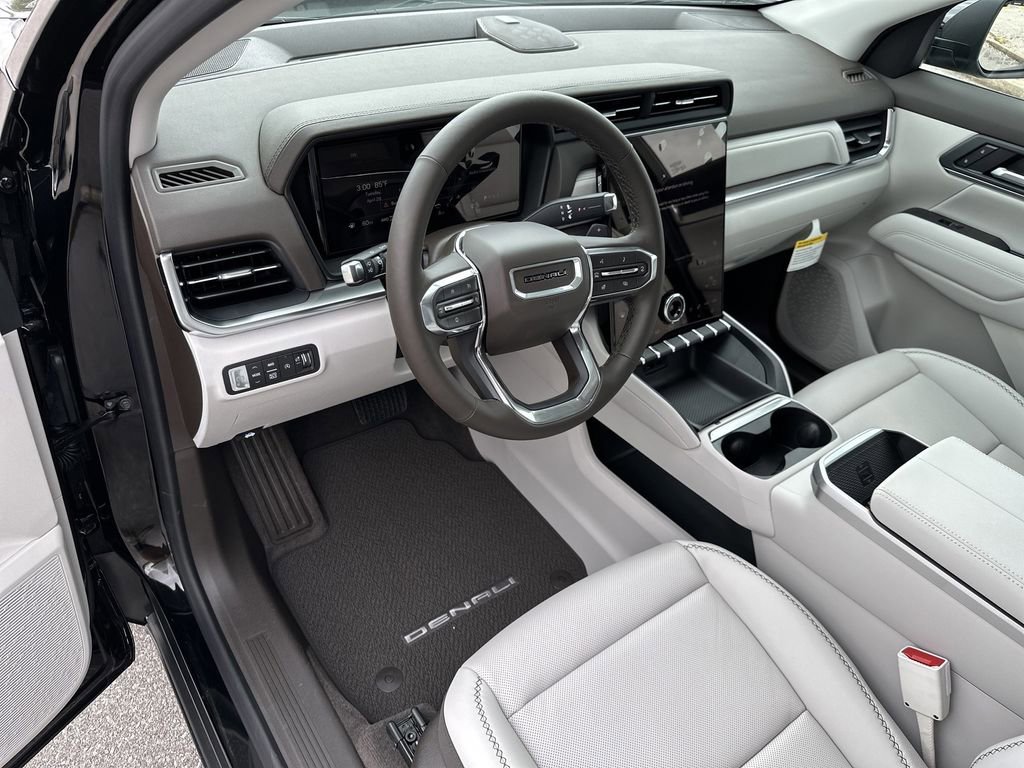 2026 GMC Terrain Denali - Photo 12