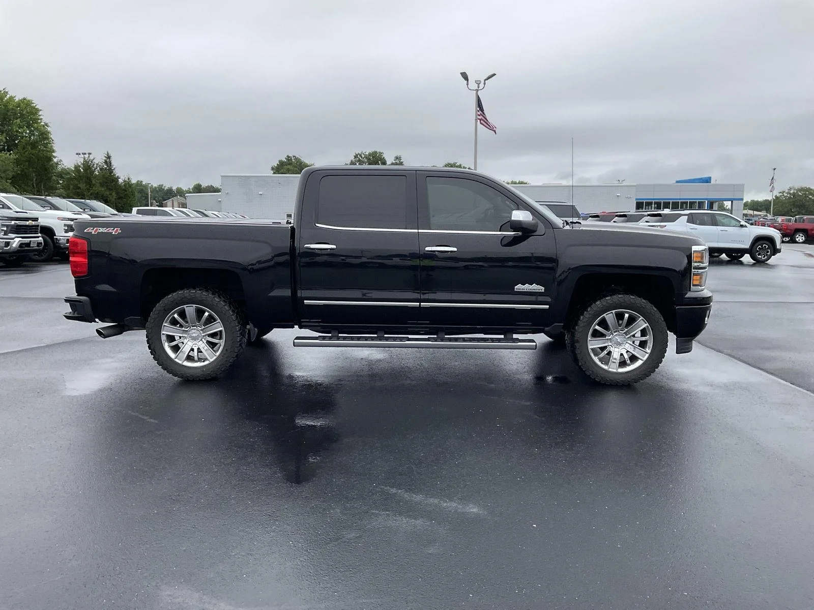Used 2015 BLACK Chevrolet High Country image 5