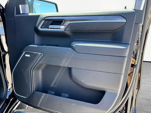 New 2026 Black Chevrolet LTZ image 28
