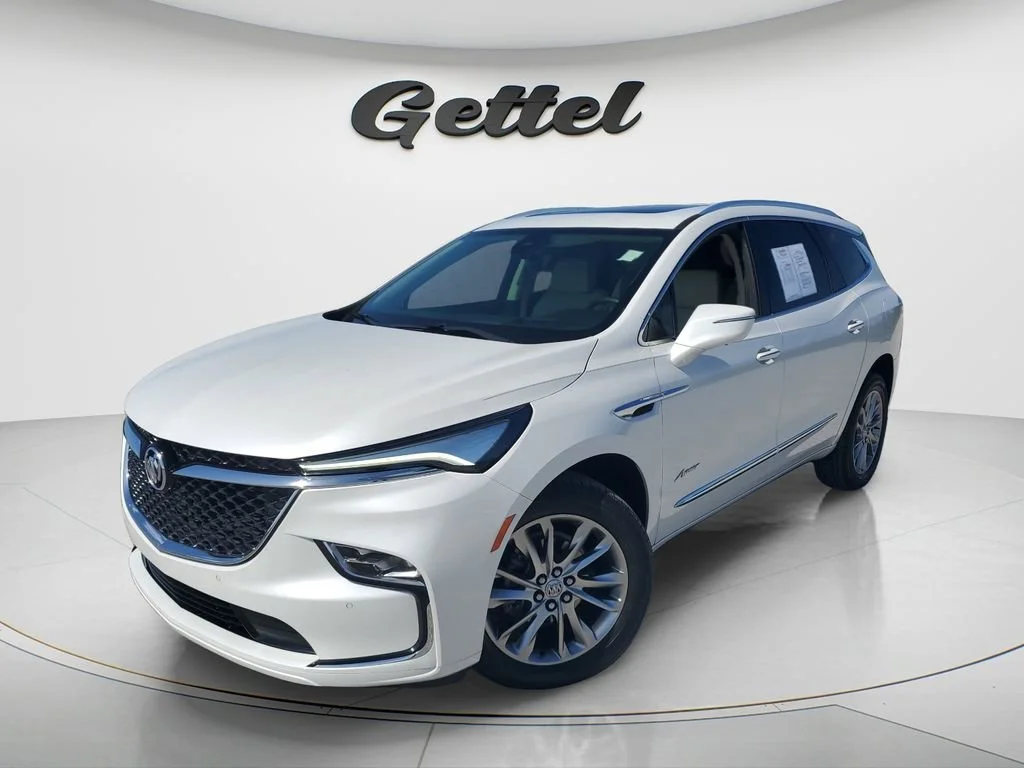 2023 Buick Enclave Avenir's photo