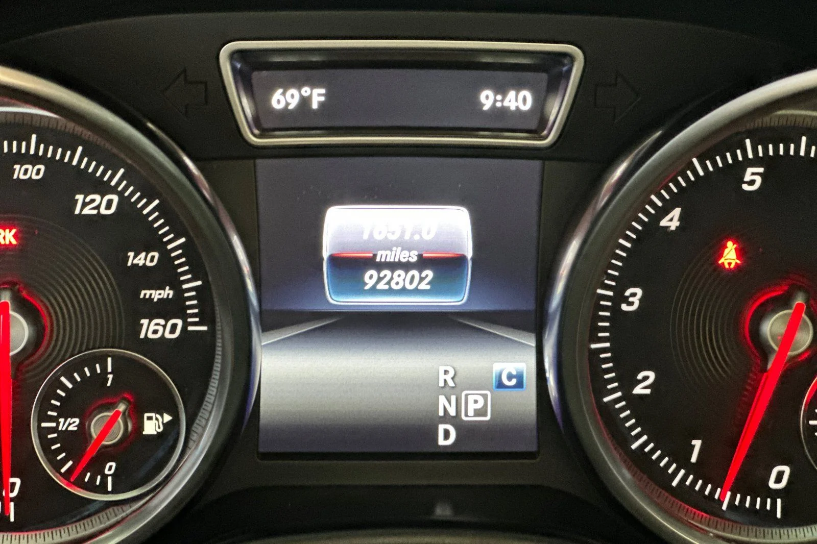 Used 2017  Mercedes-Benz GLS 450 image 31