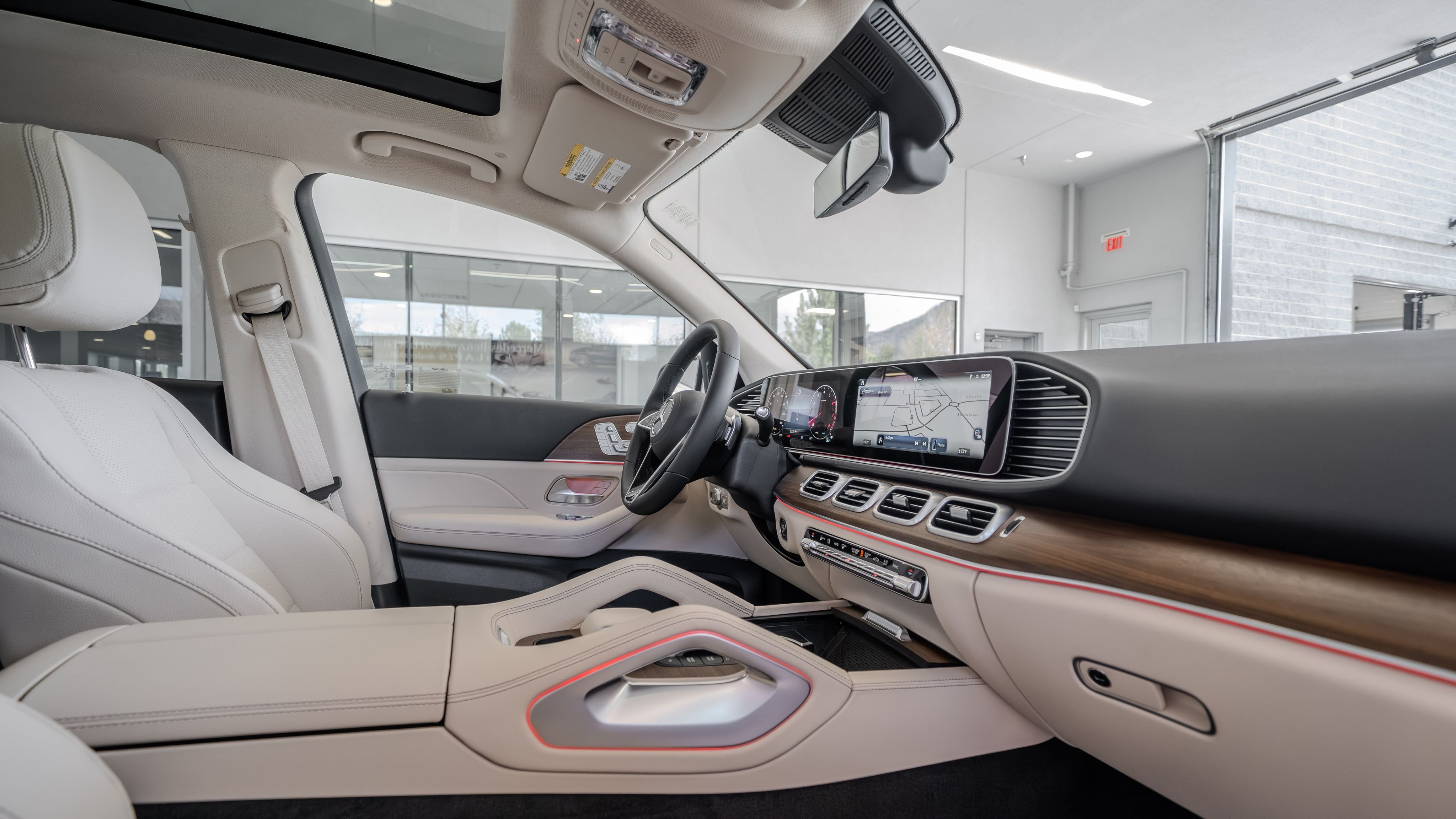 New 2026 Polar White Mercedes-Benz GLE 450 image 17
