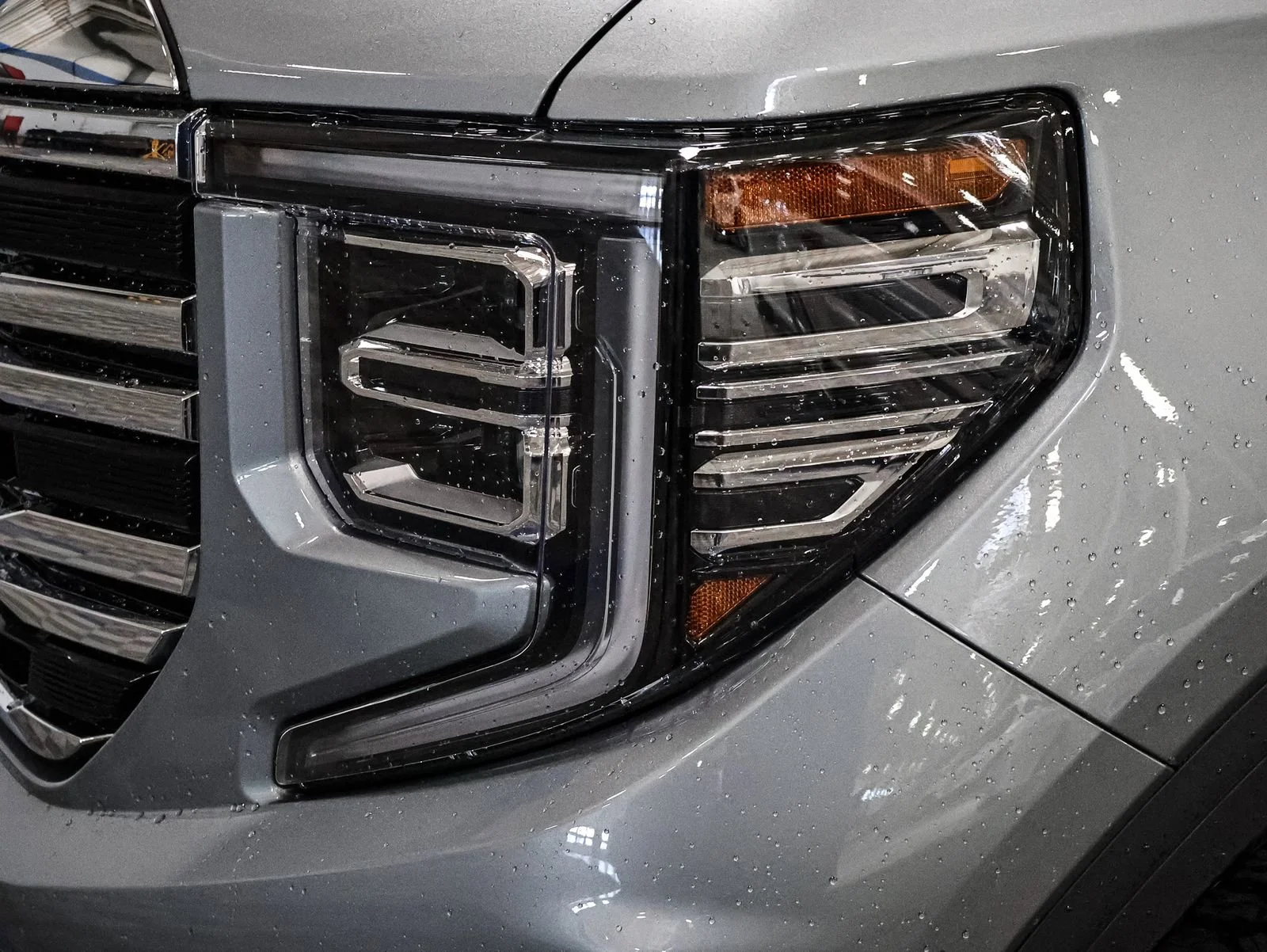 2026 GMC Sierra 1500 SLT - Photo 14