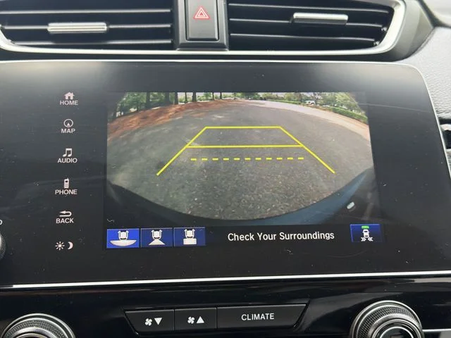 Used 2018  Honda Touring image 17