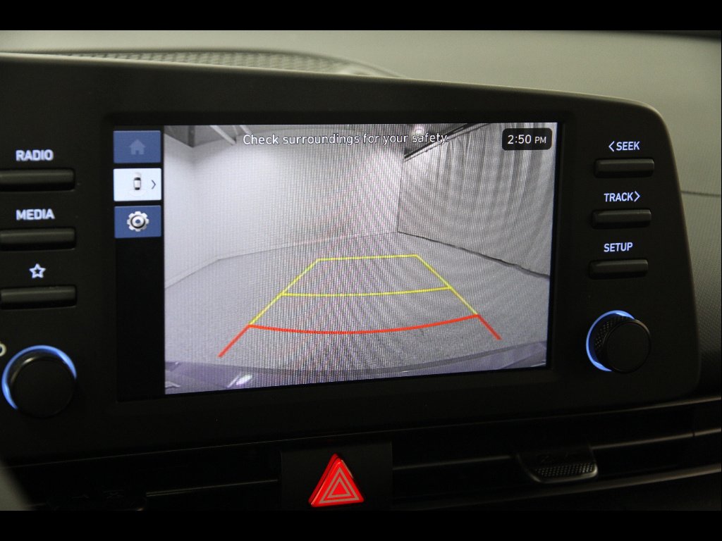 Used 2025 Fluid Metal Metallic Hyundai SEL Sport image 12