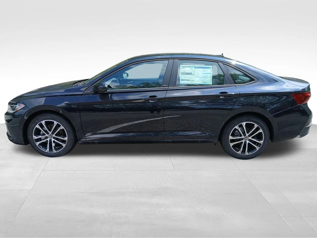 New 2026 Black Volkswagen 1.5T Sport image 2