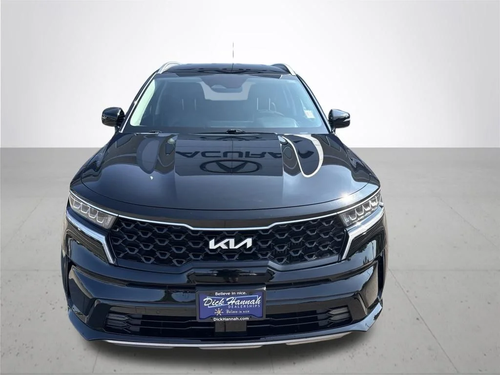 Used 2023 Black Kia EX image 2