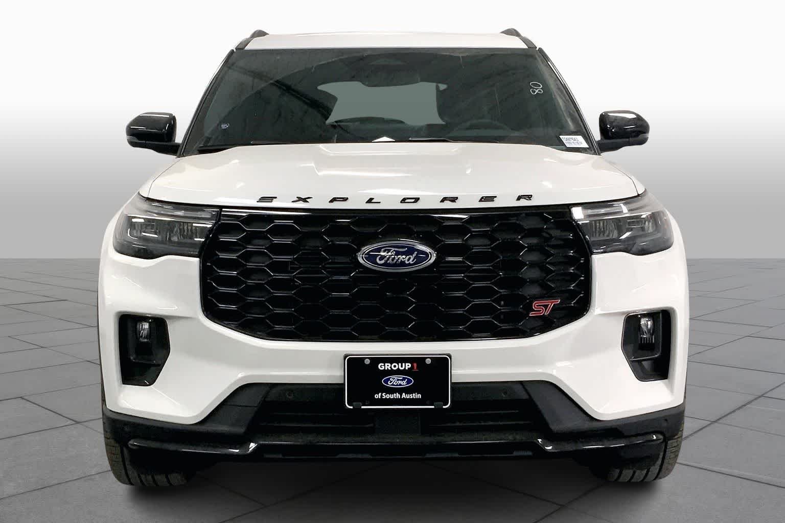 New 2026 Star White Metallic Tri-Coat Ford ST image 3