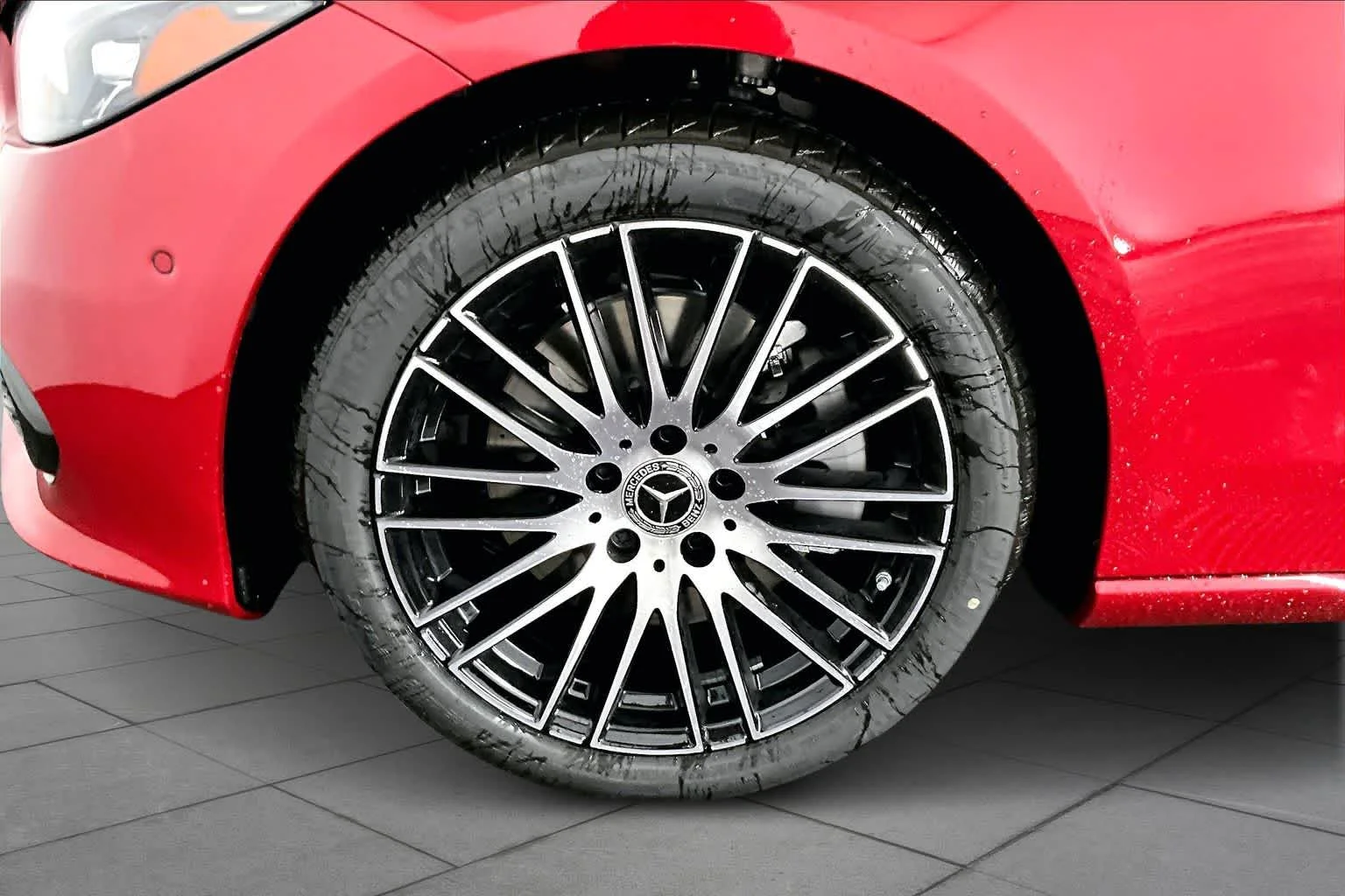 New 2026 MANUFAKTUR Patagonia Red Metallic Mercedes-Benz C 300 image 16