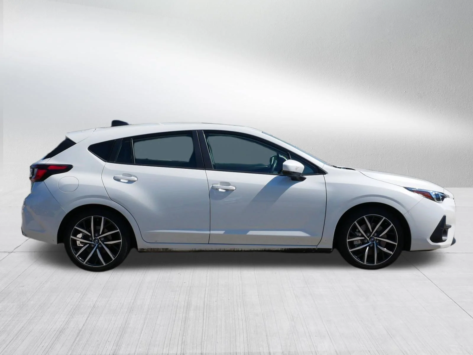 Used 2024 Crystal White Pearl Subaru Sport image 8