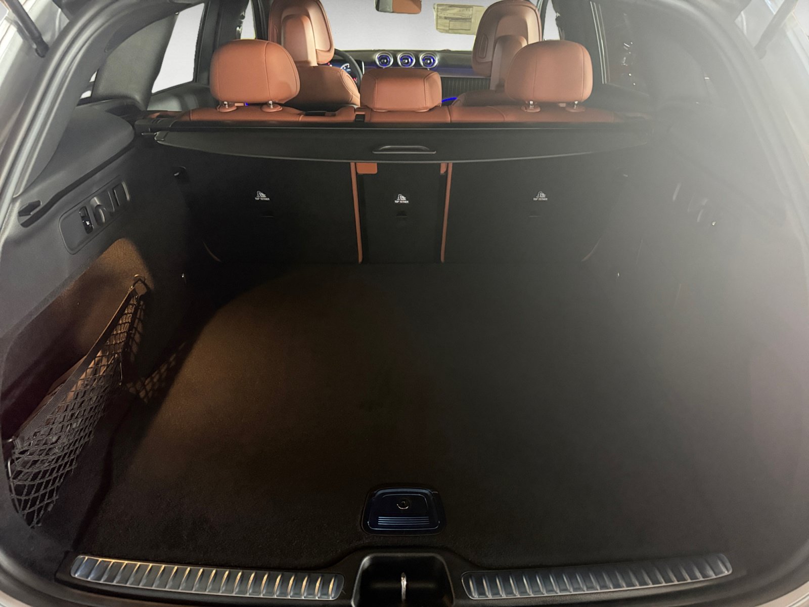 New 2027 Cirrus Silver Metallic Mercedes-Benz GLC 300 image 44