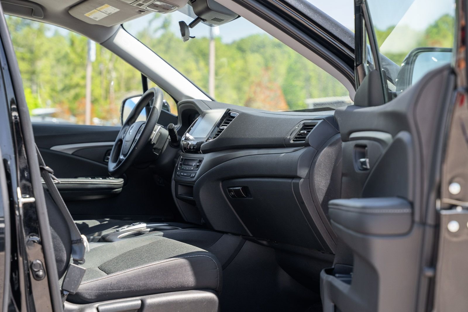 2023 Honda Ridgeline Sport - Photo 14