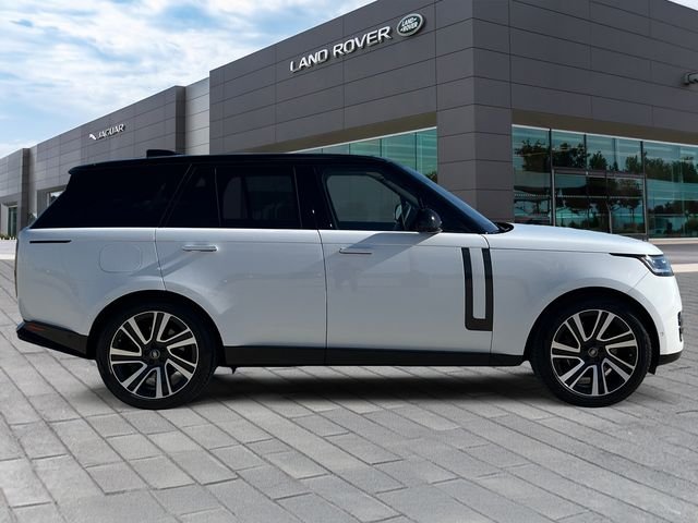 Certified Used 2023 White Land Rover SE image 6