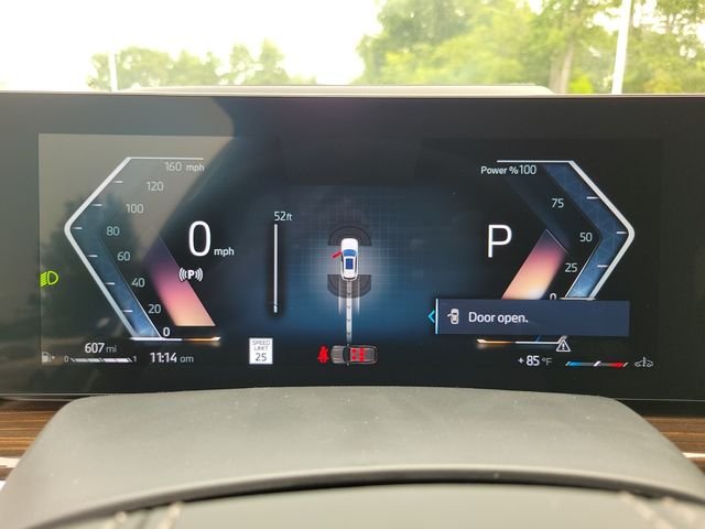 New 2026 White BMW xDrive40i image 31