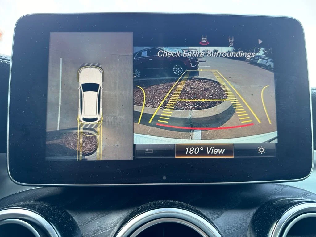 Used 2018 White Mercedes-Benz GLC 300 image 11