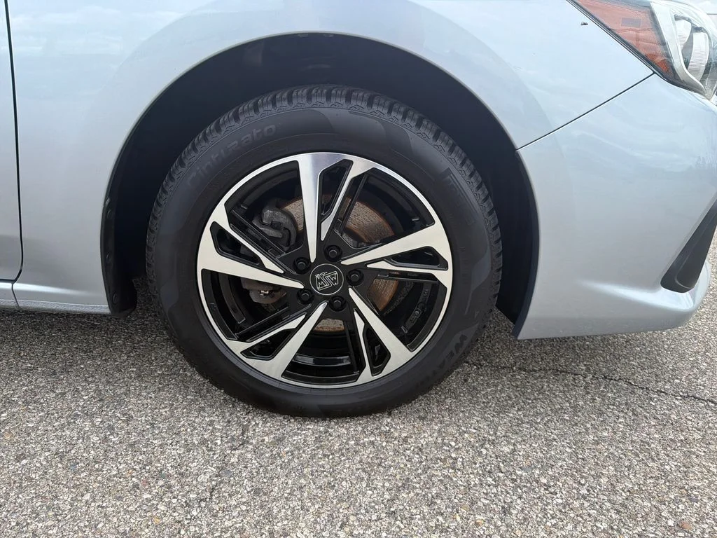 Used 2020 Silver Subaru Base image 10
