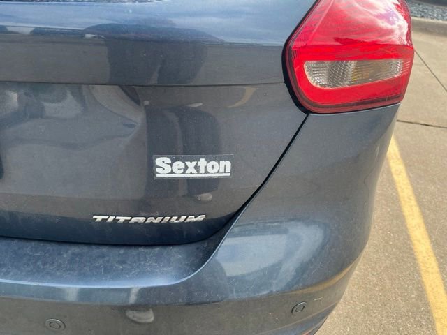 Used 2018 Blue Ford Titanium image 2