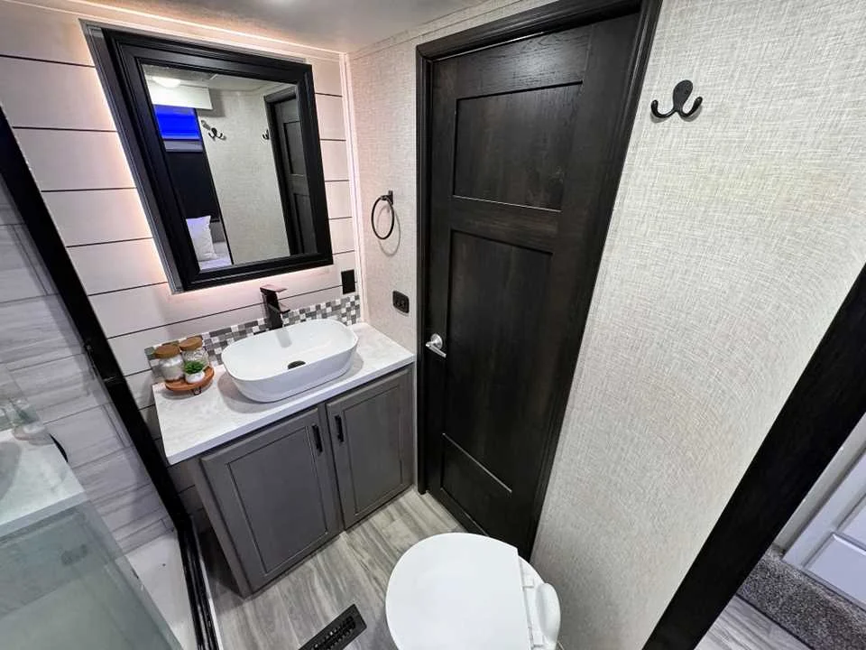 Used 2024 WHITE JAYCO  image 37