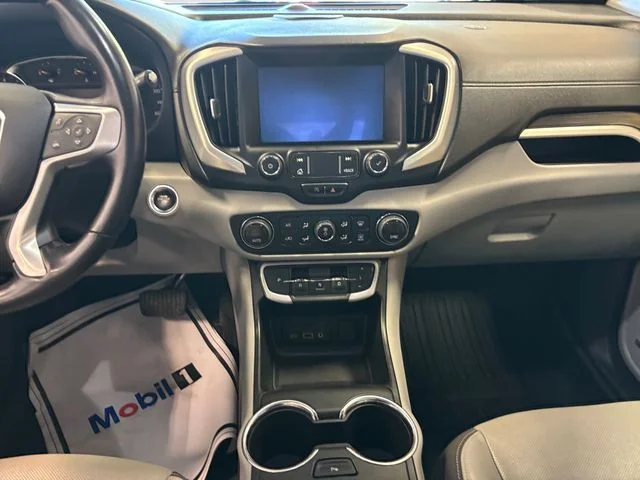 Used 2022 Black GMC SLT image 12