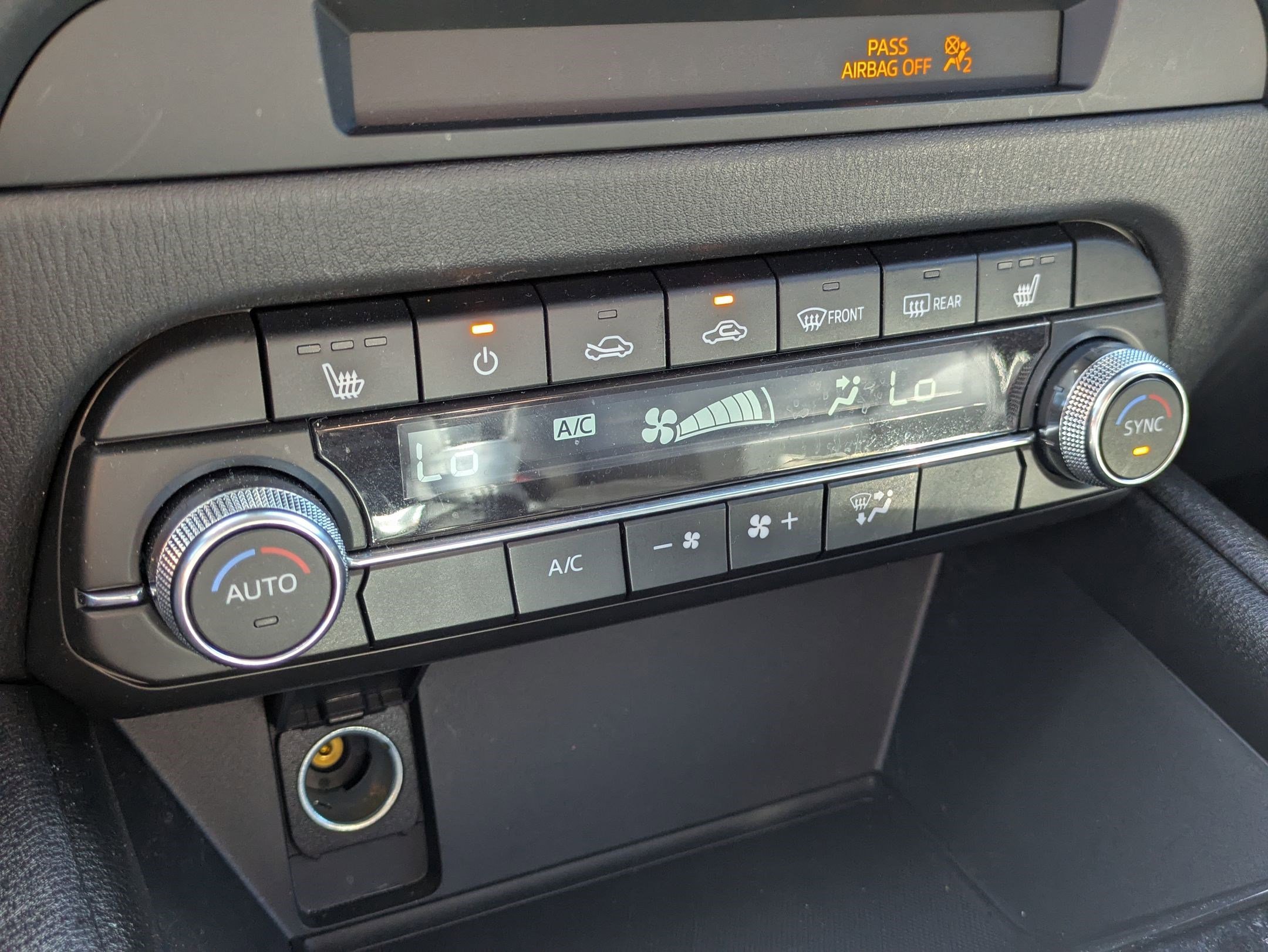 Used 2025 Machine Gray Metallic Mazda 2.5 S Preferred Package image 21