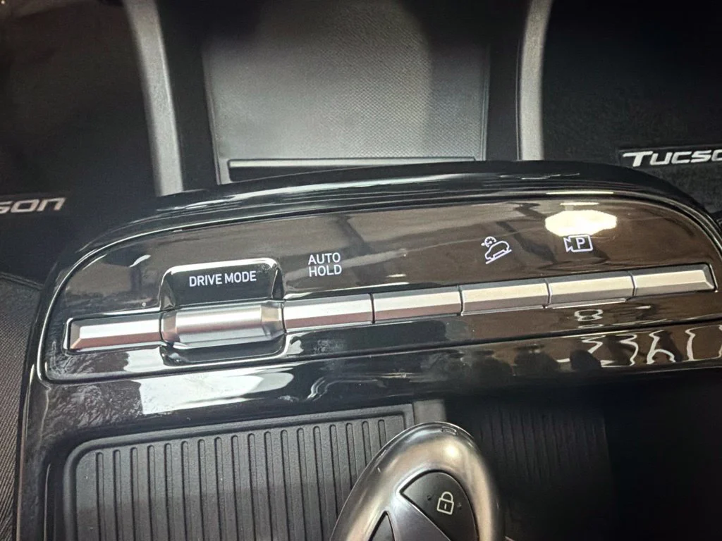 New 2026 Ash Black Hyundai SEL image 18